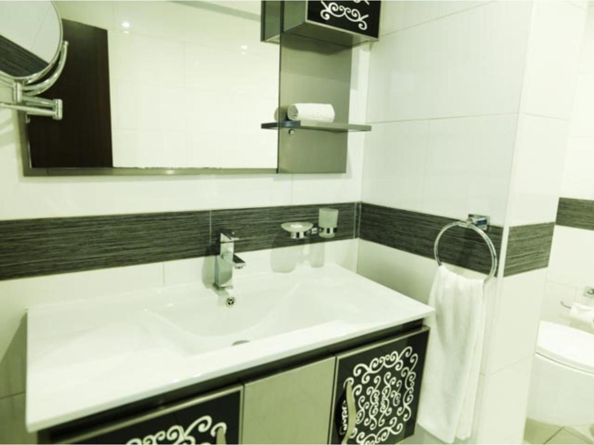 ביירות Wh Hotel מראה חיצוני תמונה